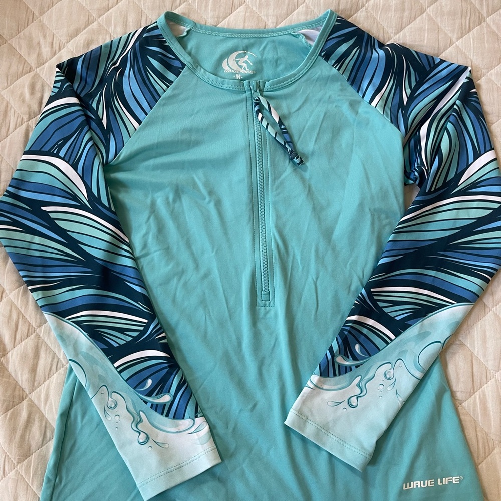 Wave Life Blue Long Sleeve Rash Guard